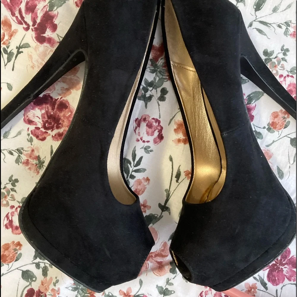 2 for 1 👠👠 Heals Bundle - Picture 2 of 16